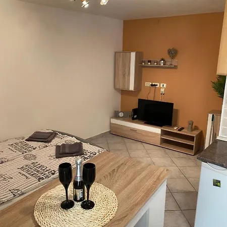 Rey Apartman Piran